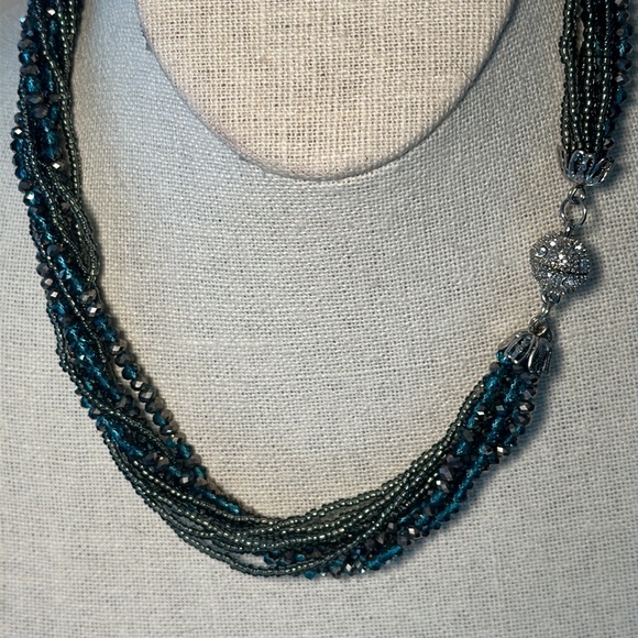 Premier Designs Seaside Necklace Set - Picture 6 of 8